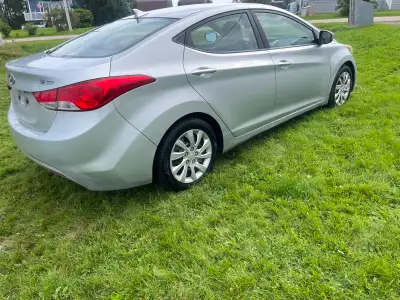 For sale is a 2013 Hyundai Elantra with only 120,000 km. Great little car that’s in good shape insid...