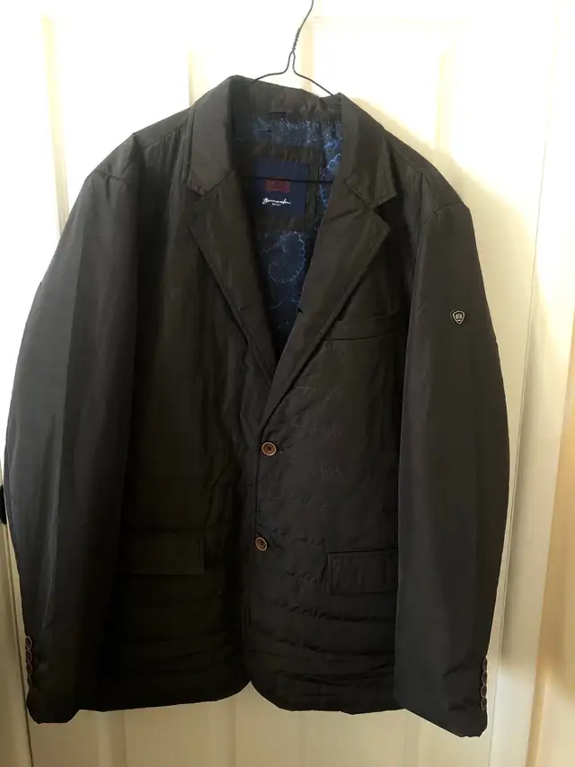 Men’s jacket, lightweight, elegant suit jacket style, Bernardini in Men's in Calgary - Image 2