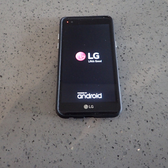 LG X Power  (Freedom mobile) K210 in Cell Phones in City of Toronto - Image 3