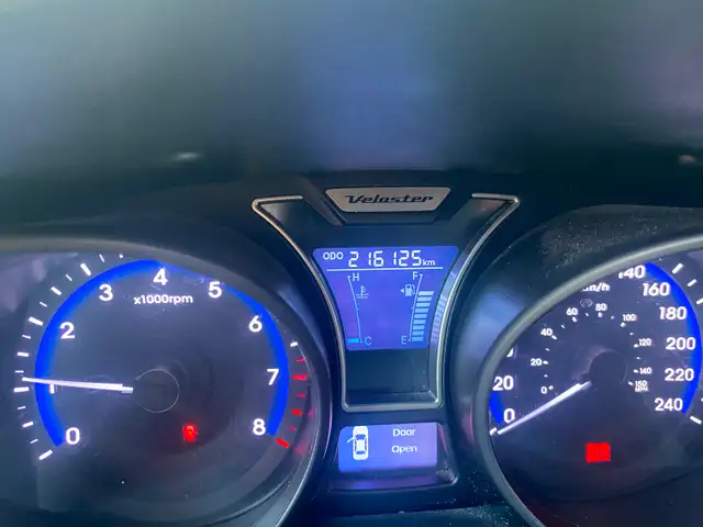2014 Hyundai Veloster Turbo 6 speed63826835225089122
