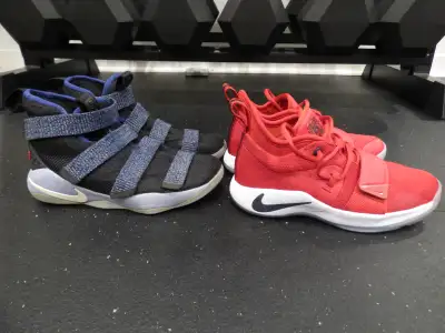 Selling 4 pairs of used kids shoes. 30$ a pair or make an offer on the lot. All in good to like new...