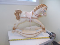 cheval en céramique