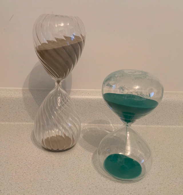 2 HOURGLASS Sand Timer - SANDGLASS in Arts & Collectibles in Belleville - Image 4