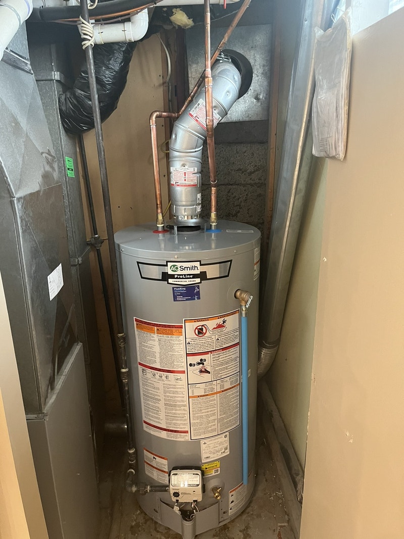 Hot water tanks, supplied and installed. Plumbing, Sinks, Toilets