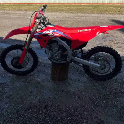 2023 Honda CRF250R. This bike has approximately 50 hours on it and runs like a dream, never a single...