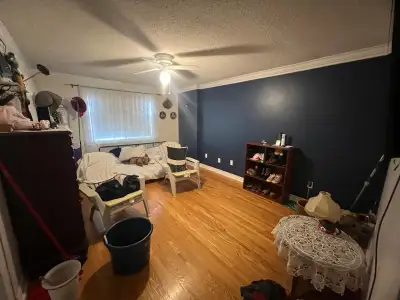 Looking to rent out a spacious master bedroom. The room is unfurnished. Room includes Private Full w...