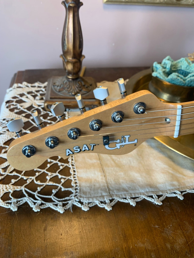 Left Handed/ Lefty USA G&L ASAT Special Tele Trade in Guitars in City of Toronto - Image 4