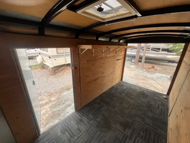 6x12 Enclosed Trailer in Cargo & Utility Trailers in Cranbrook - Image 5