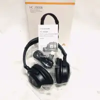 Behringer HC-2000B Studio-Quality Wireless Headphones