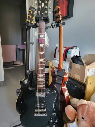 epiphone sg 400 in Guitars in Canada | Kijiji Marketplaces