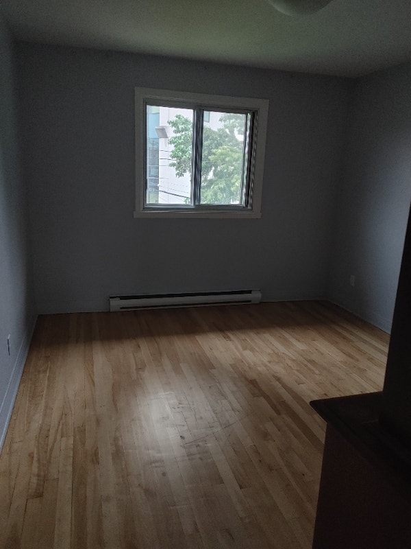 APPARTEMENT A LOUER STLEONARD APPARTMENT FOR RENT Locations longue durée Ville de