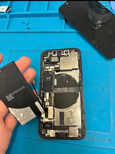 Apple/ samsung Repair Toronto | On-Site Mobile Lab, View more