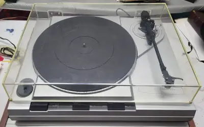 Vintage Kenwood KD-1600 MK II Turntable, View more