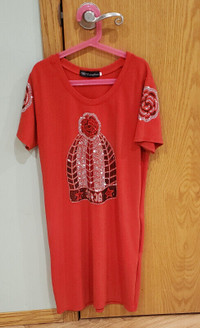 Red Short Sleeve Tunic Ladies size Small