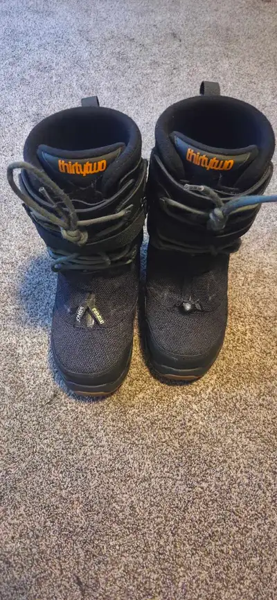 thirthytwo TM-2 Jones Snowboard Boots 8.5 mens, View more