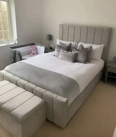 Cadre de lit à vendre (simple, double, queen, king), View more