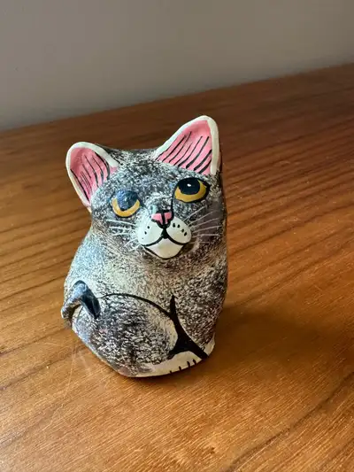 Vintage Hand Painted Cat Figurine. 3 inches tall, View more