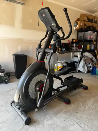 Schwinn Elliptical Trainer - cardio machine, View more
