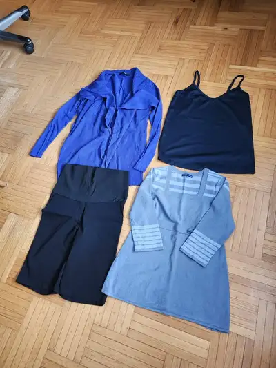 5 $ pour le Lot de vêtements de maternité grandeur small, View more