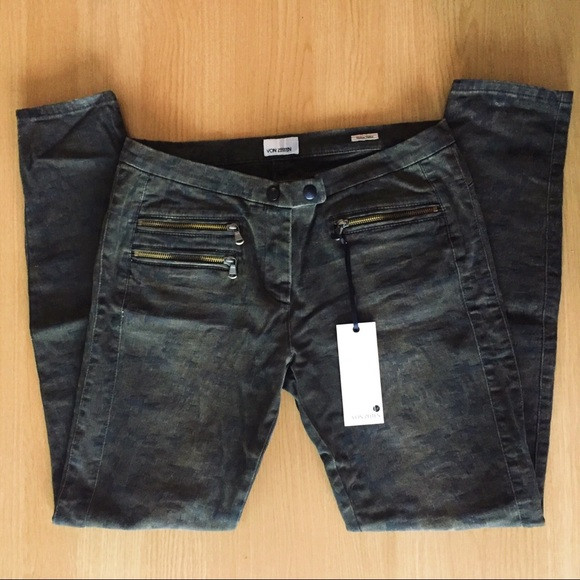 BRAND NEW - Women's Von Zeiten Camouflage Zipper Jeans (Size 10) in Women's - Bottoms in London