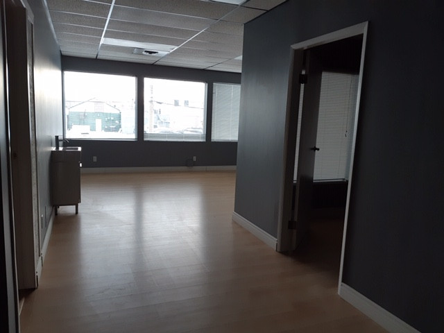 Nice and clean office for lease in Spruce Grove Alberta in Real Estate Services in St. Albert