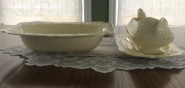 Various Serving Dishes in Kitchen & Dining Wares in Charlottetown - Image 4