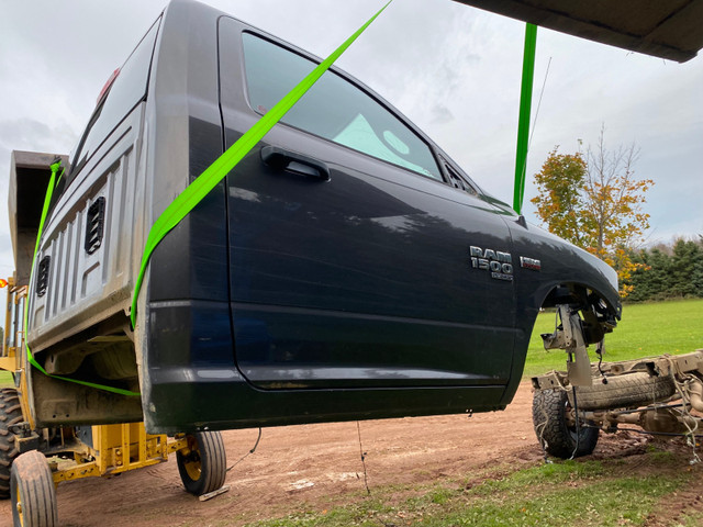 2021 dodge ram classic cab with doors in Auto Body Parts in Summerside - Image 4