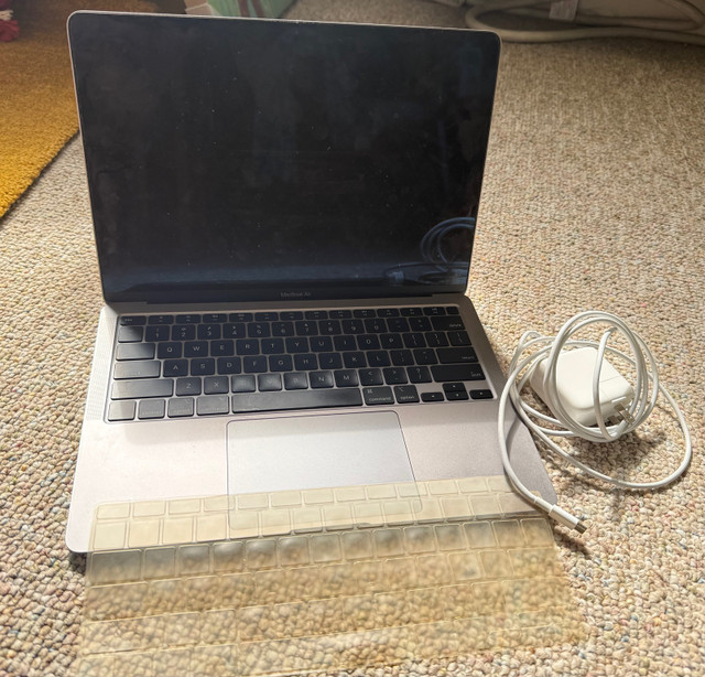 MacBook Air 2021 i5 with Apple care  in Laptops in Guelph