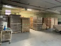 Entrepôt/bâtisse/warehouse à louer