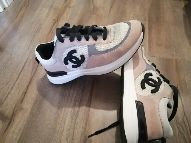 Women's Sport Shoes Size 38.5 Brand Chanel62863727774467122