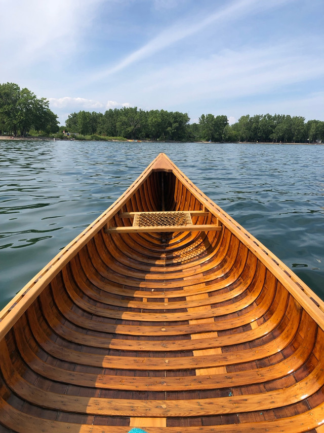 Cedar Canoe, totaly refurbished, price reduced. in Canoes, Kayaks & Paddles in City of Toronto - Image 4