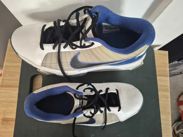 Nike Zoom Uptempo V TB size 9 in Men's Shoes in Oshawa / Durham Region - Image 5