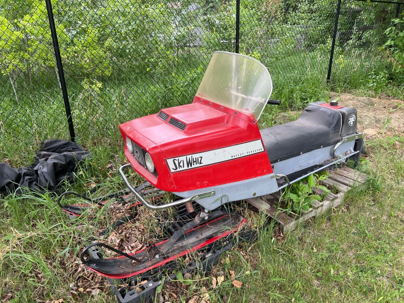 71 Massy snowmobile Snowmobiles Winnipeg Kijiji