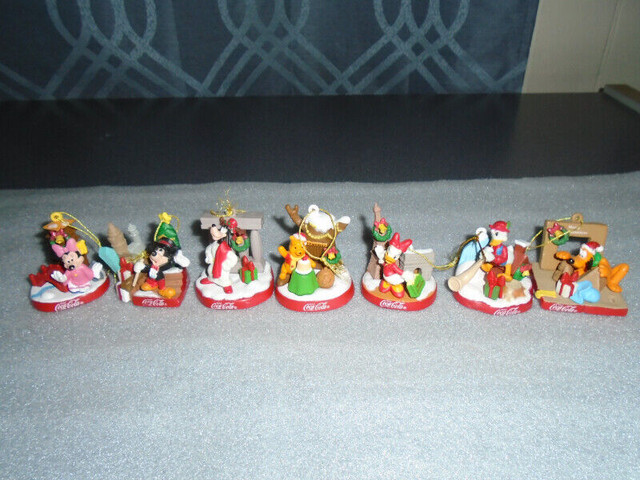 Ensemble de 7 ornements pour sapin de Noël Disney Coca Cola dans Art et objets de collection  à Lévis