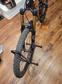 Norco FS3 MTB with Fox Factory 36 150mm