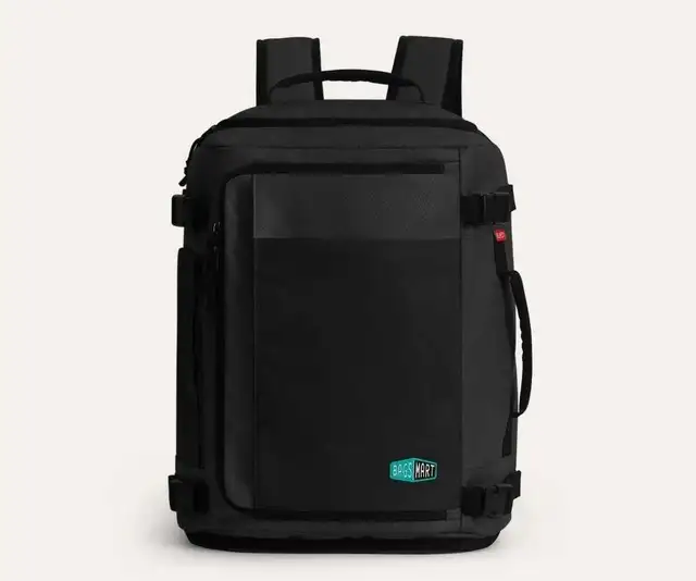 BAGSMART Backpack in Bags & Luggage in Mississauga / Peel Region - Image 2