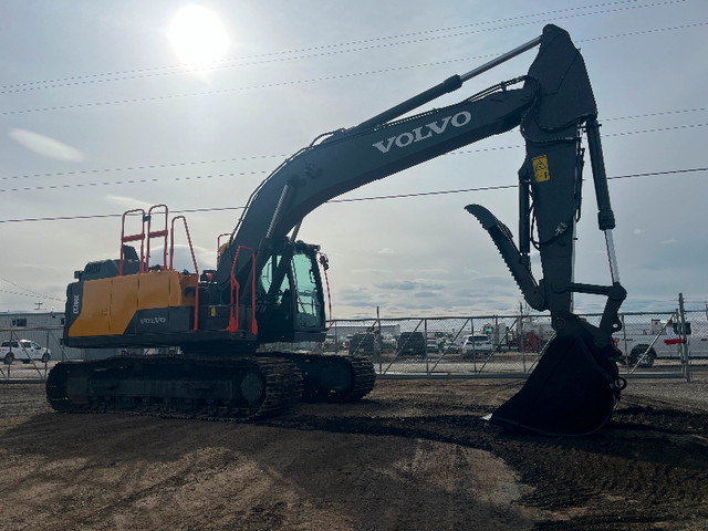 2021 Volvo EC200EL Excavator in Heavy Equipment in Red Deer - Image 3