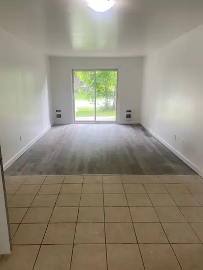 4 1/2  appointment for rent