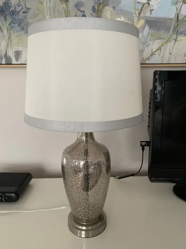 Table lamps in Indoor Lighting & Fans in Kingston - Image 3