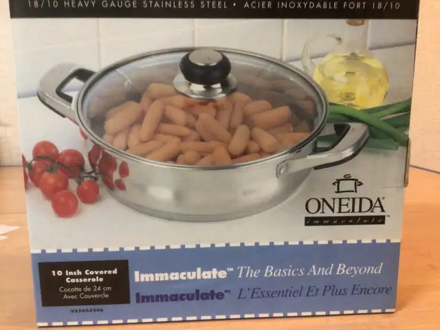 ONEIDA - 18/10 HEAVY GAUGE STAINLESS STEEL CASSEROLE628643658676501214