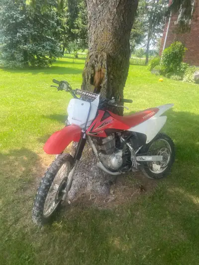 Fresh engine rebuild in 2024 New chain and sprockets Renthal bars $3000 OBO