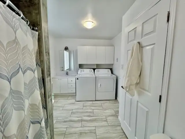 Chambres à louer pour travailleurs in Room Rentals & Roommates in Val-d'Or - Image 9