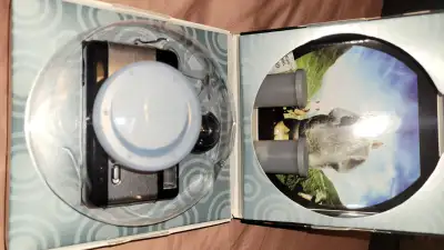 Lomography Fisheye No.2 – 35 mm Film Camera. Never used. From early 2000's. Comes with 2 film rolls.