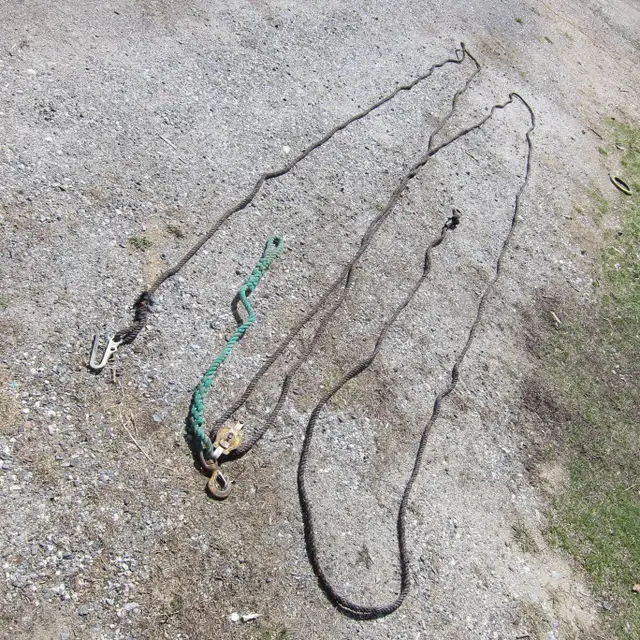 Rope With Hooks and Pulley in Hand Tools in Ottawa - Image 3