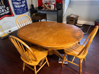 Dining table set with 4 chairs 