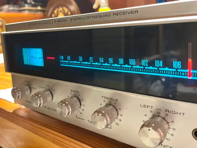 Sherwood S-8900A Vintage Stereo Receiver in Stereo Systems & Home Theatre in City of Toronto - Image 3