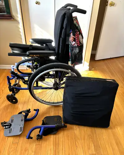 Lightweight Adjustable Sunrise Quickie QXI Manual Wheelchair, View more