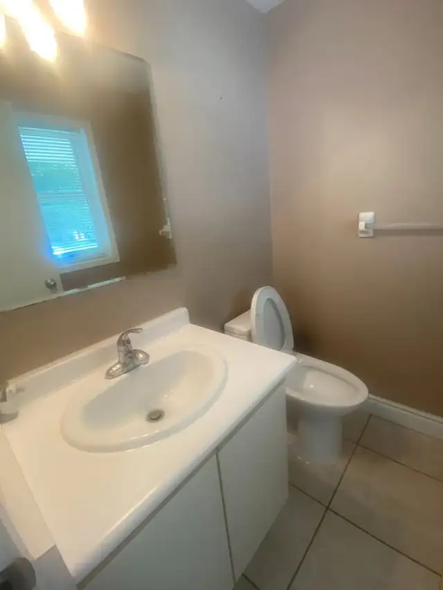 **OPEN HOUSE TODAY 12:30-2PM ***North Galt Cambridge*** in Long Term Rentals in Cambridge - Image 17