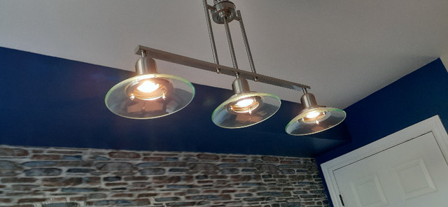 3 pendant light in Indoor Lighting & Fans in Oshawa / Durham Region - Image 2