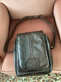 Men’s European Shoulder Bag.